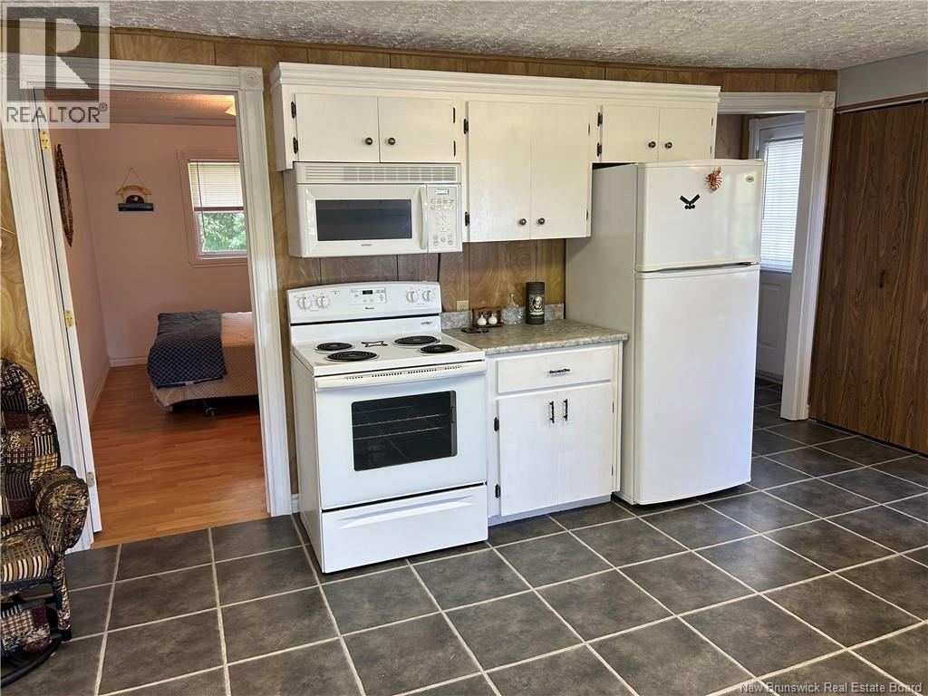 41 Allee Borgitte, Beaubassin East, New Brunswick  E4N 1A3 - Photo 22 - NB121338