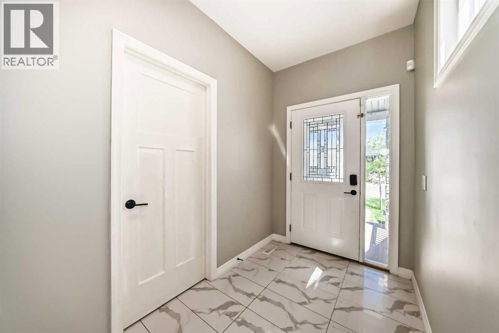 87 Legacy Glen Terrace Se, Calgary, Alberta  T2X 3Z1 - Photo 4 - A2225249