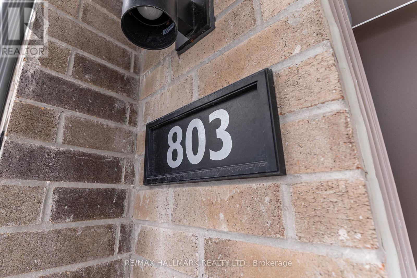 803 - 1525 Kingston Road, Pickering, Ontario  L1V 0E9 - Photo 2 - E12410540