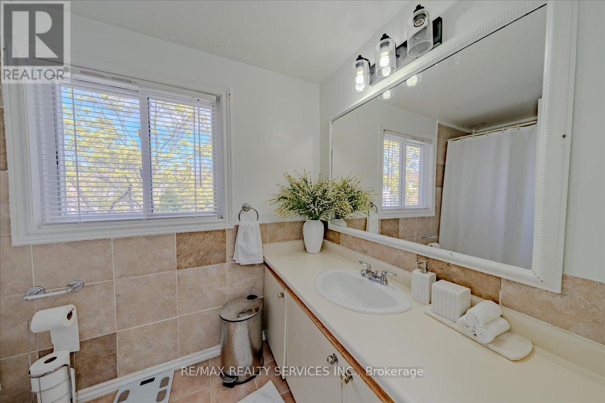 108 - 1133 Ritson Road N, Oshawa, Ontario  L1G 7T3 - Photo 16 - E12410571