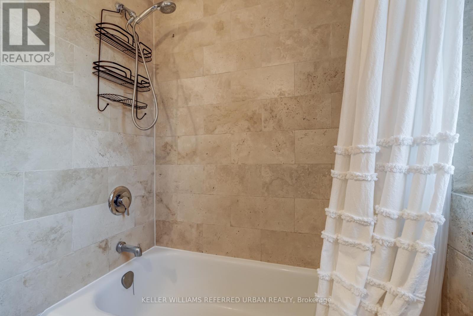 188 O'connor Drive, Toronto, Ontario  M4J 2T1 - Photo 25 - E12410580