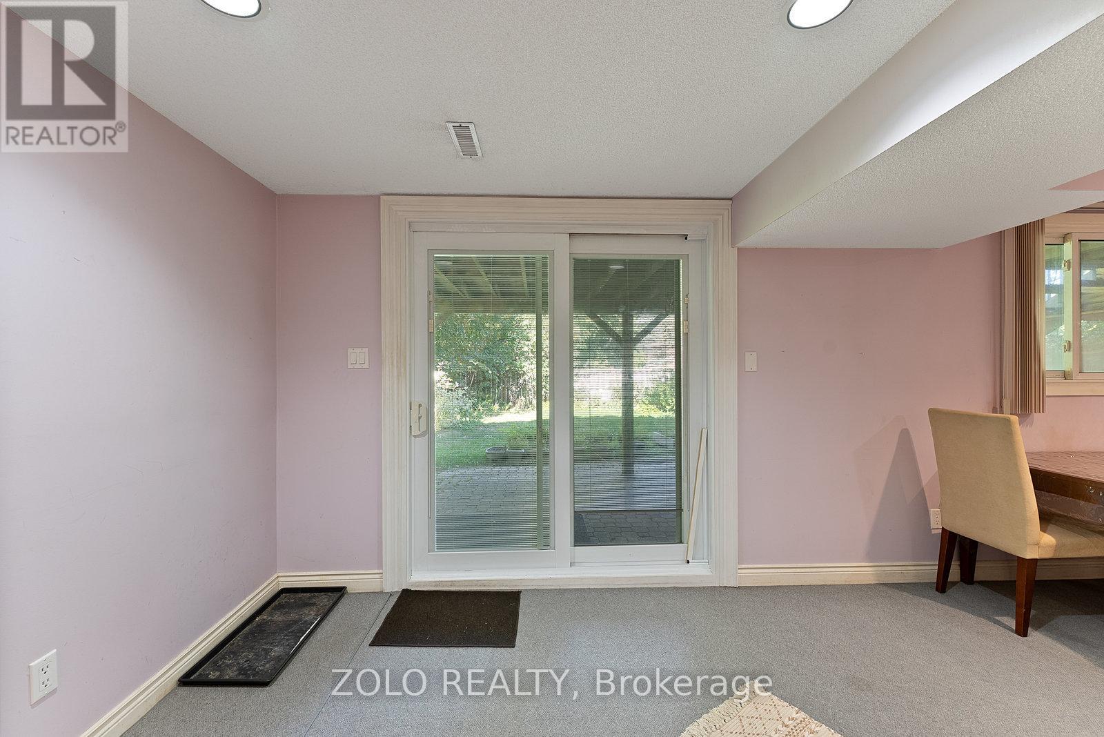 Lower - 27 Abraham Avenue, Markham, Ontario  L3T 5G5 - Photo 3 - N12410627