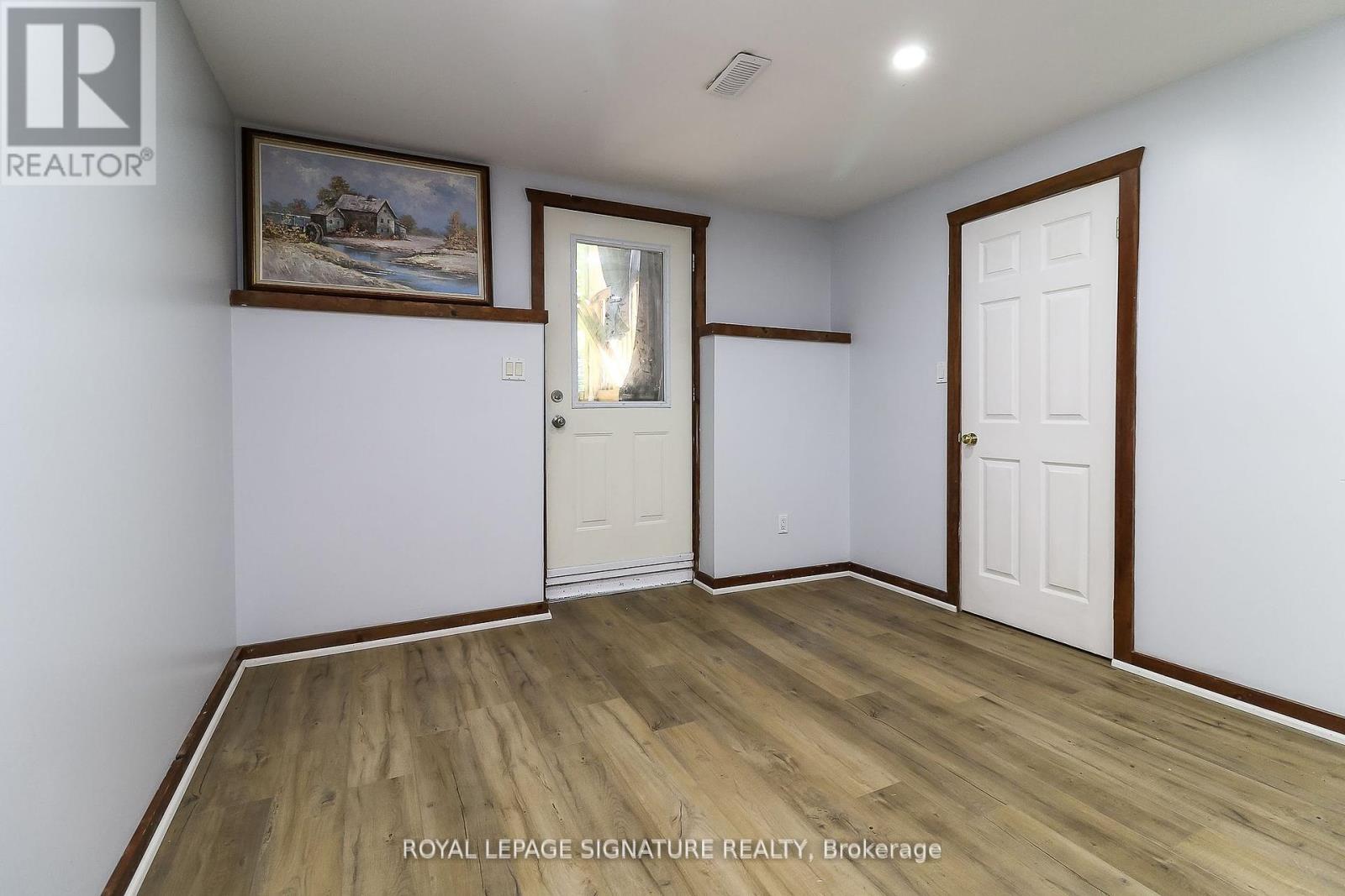 1463 River Road, Wasaga Beach, Ontario  L9Z 2W5 - Photo 37 - S12410552