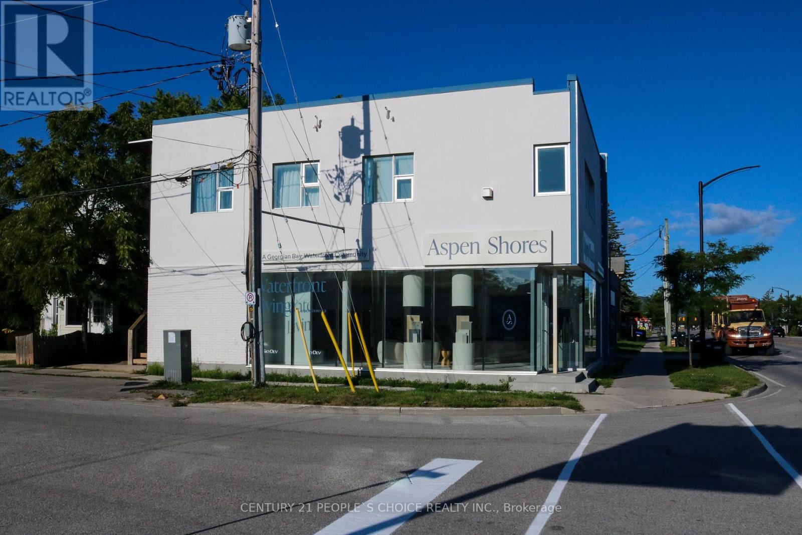 160 First Street, Collingwood, Ontario  L9Y 1A7 - Photo 15 - S12410567