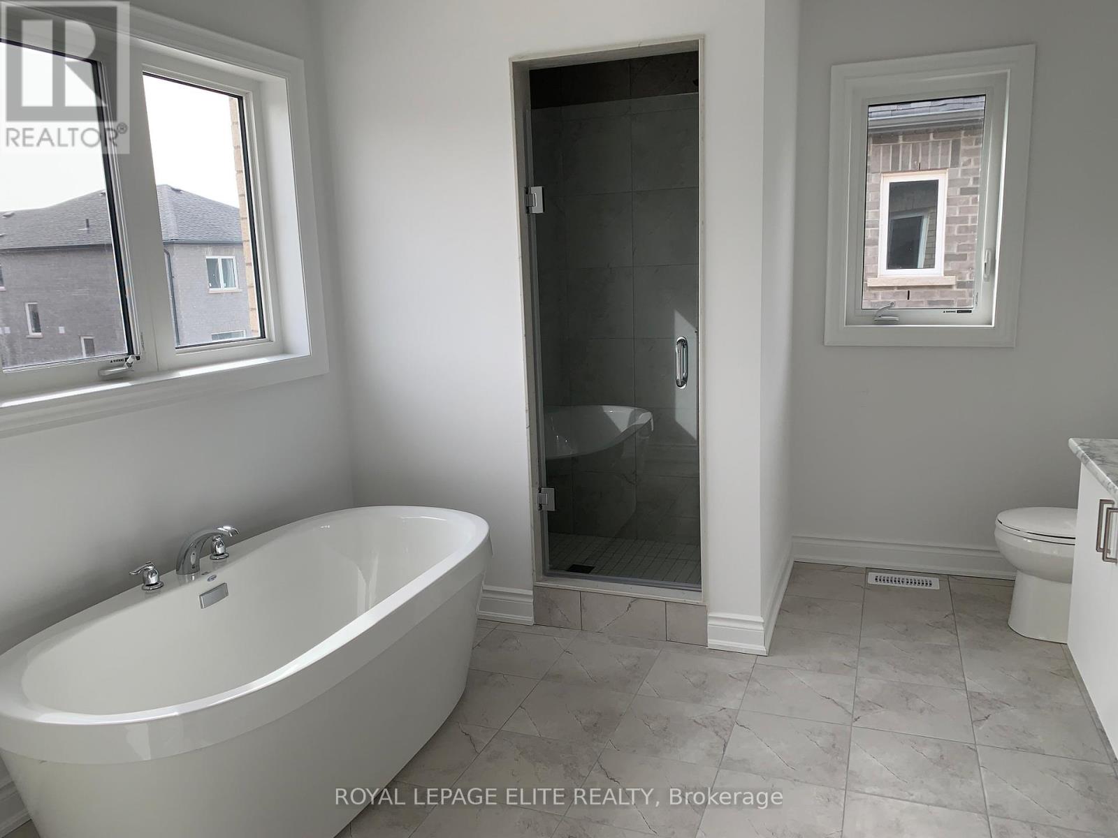 23 Amber Drive, Wasaga Beach, Ontario  L9Z 0R9 - Photo 21 - S12410603