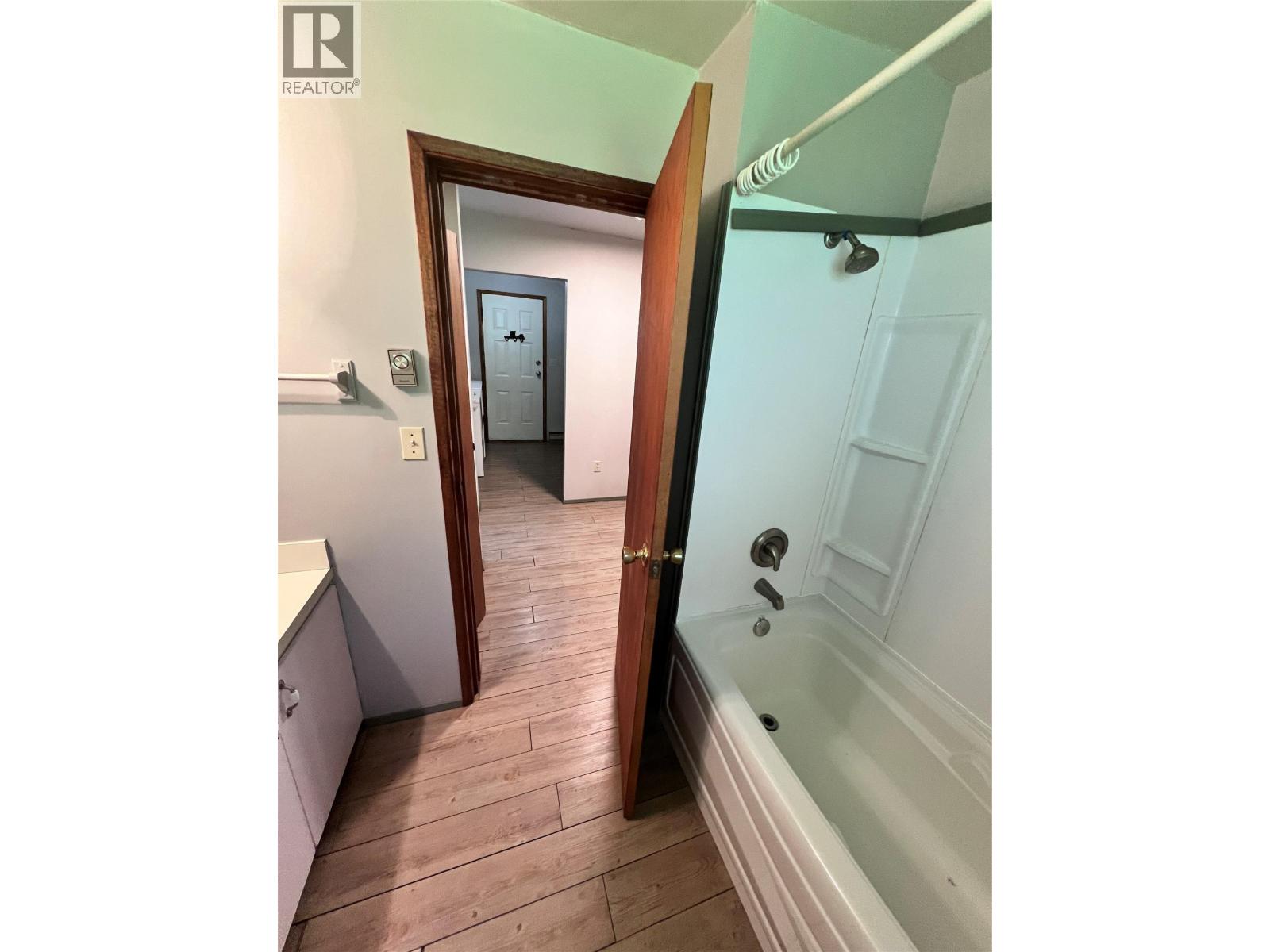 44 Hollingsworth Road, Cherryville, British Columbia  V0E 2G3 - Photo 10 - 10363307