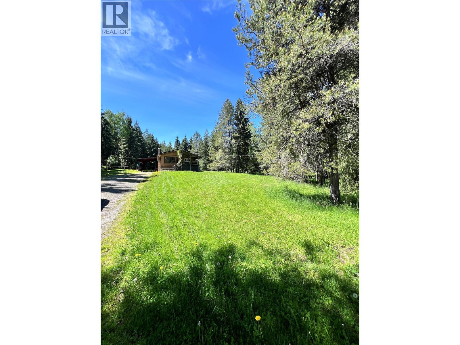 44 Hollingsworth Road, Cherryville, British Columbia  V0E 2G3 - Photo 16 - 10363307