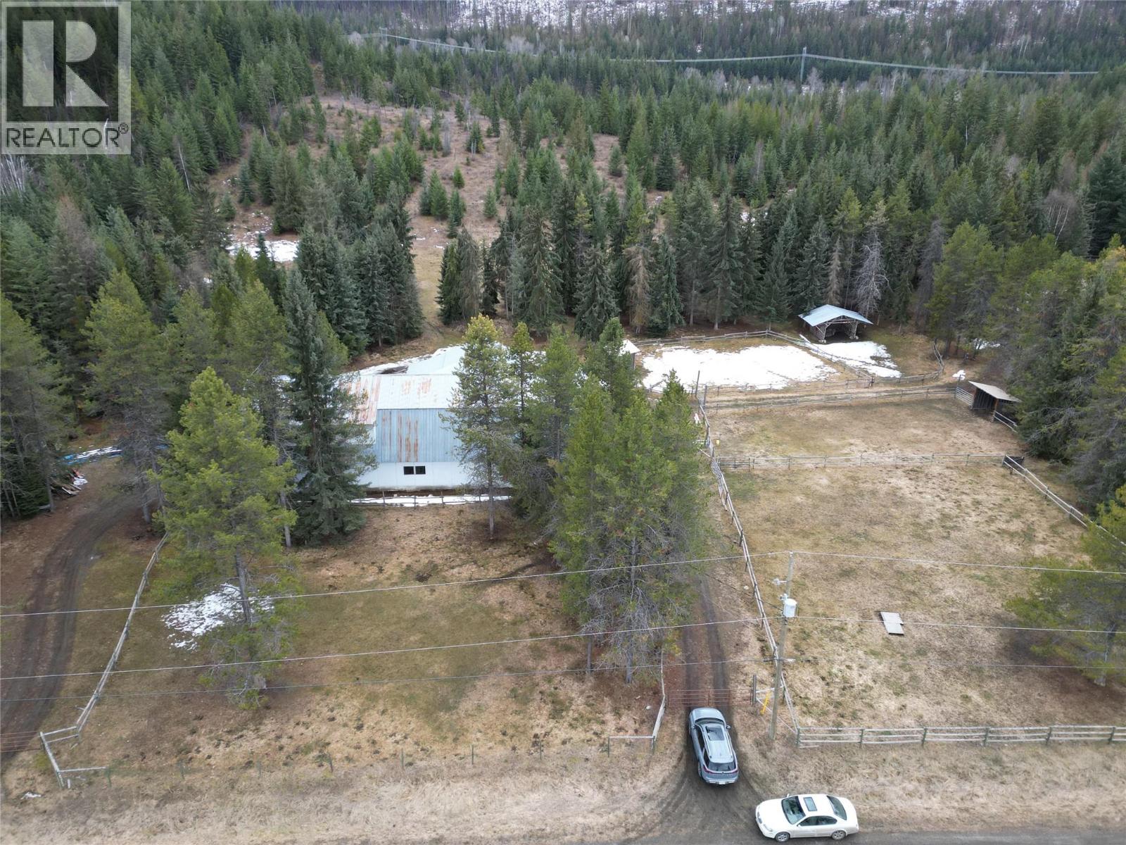 44 Hollingsworth Road, Cherryville, British Columbia  V0E 2G3 - Photo 17 - 10363307