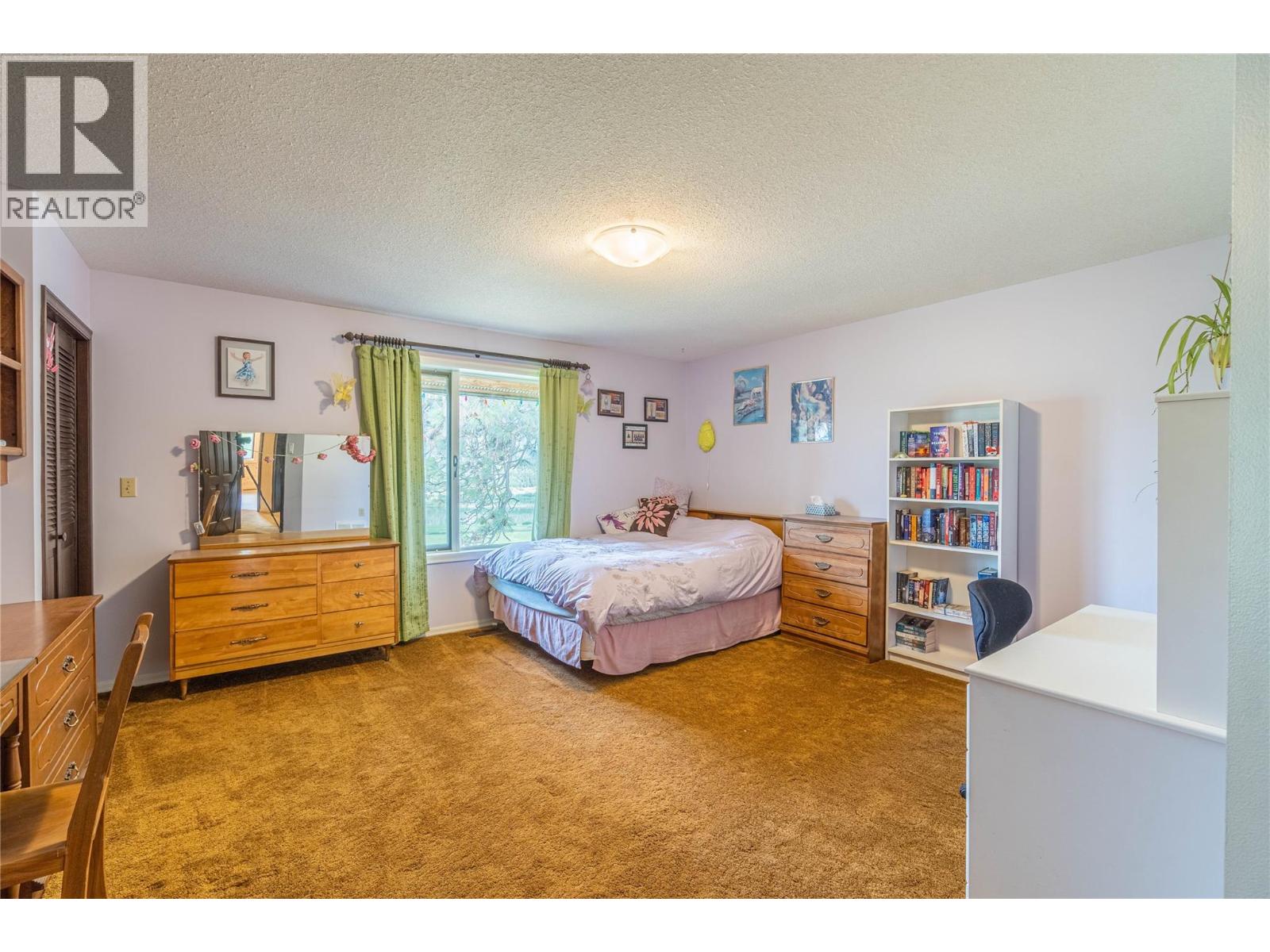 8548 Yellowhead Highway, Kamloops, British Columbia  V0E 1Z2 - Photo 31 - 10363132