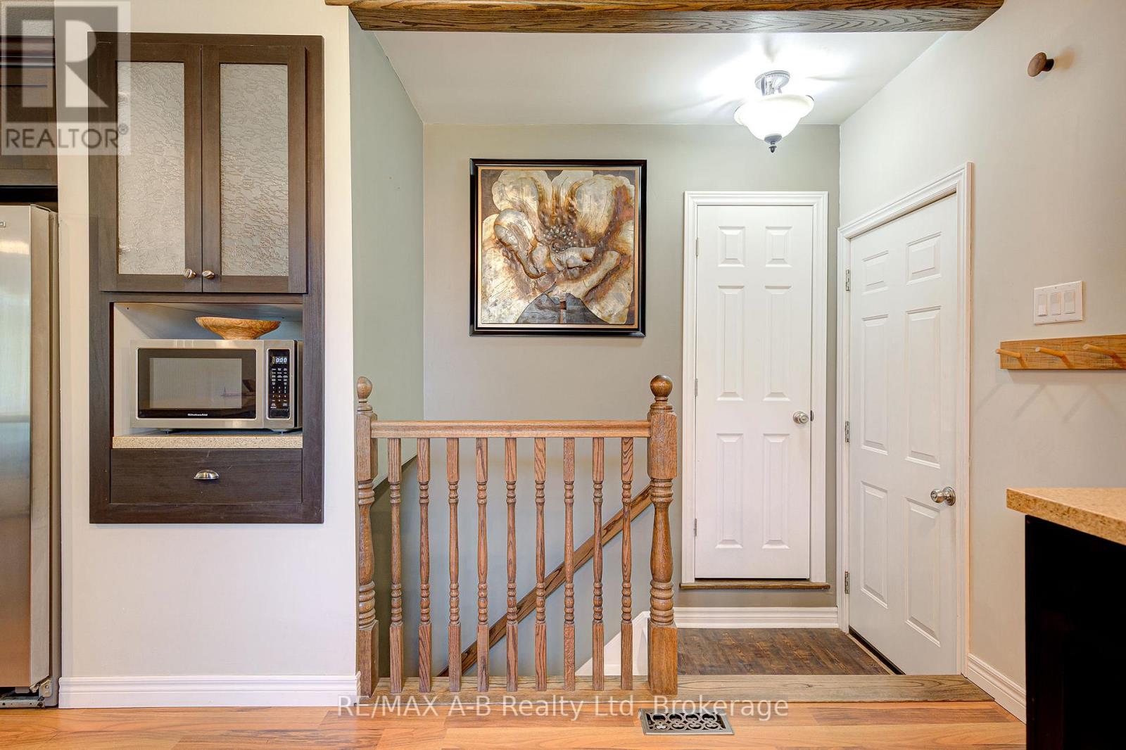 3981 111 Road, Perth East, Ontario  N5A 6S5 - Photo 15 - X12410656