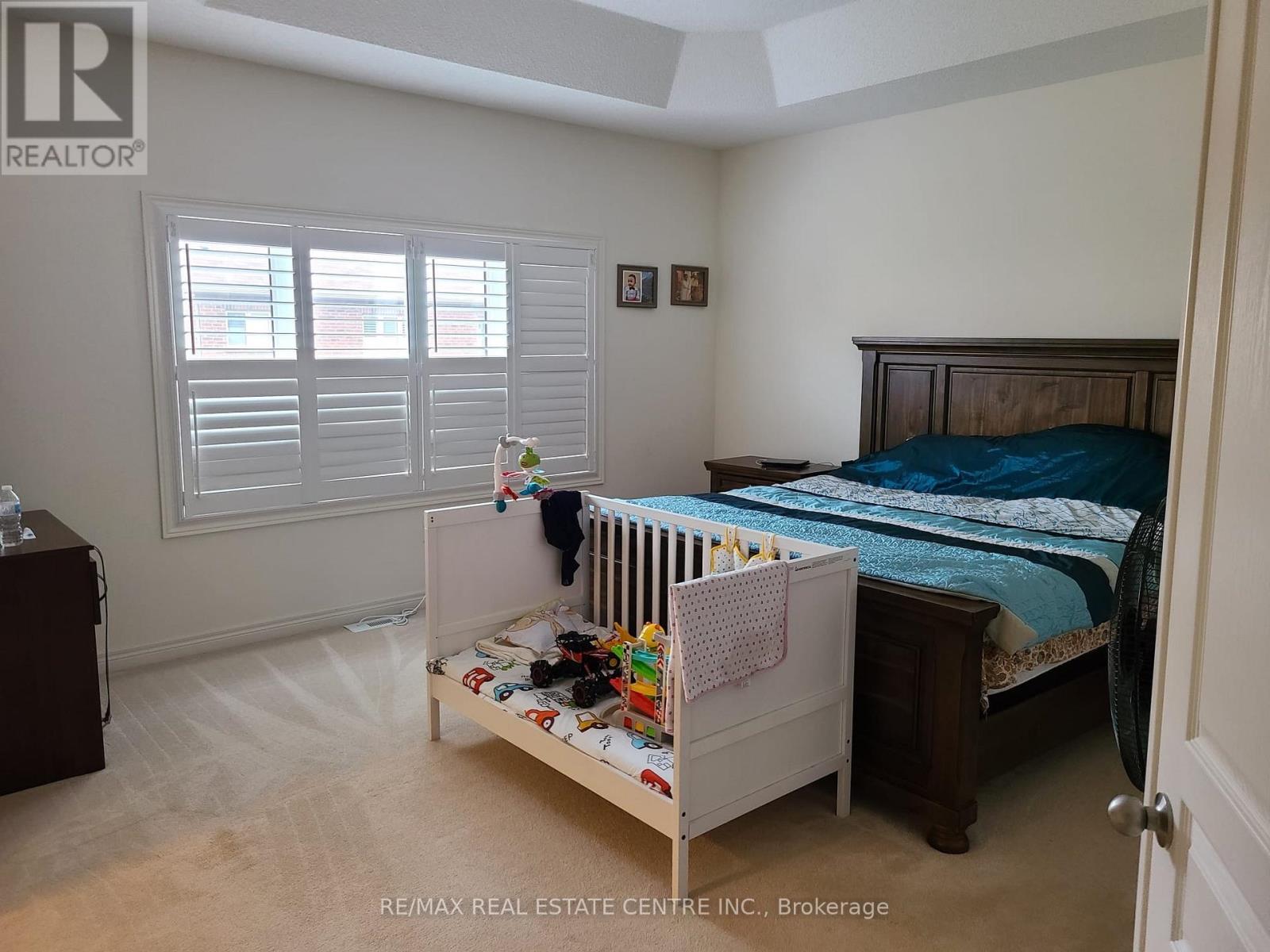 80 Haverstock Crescent, Brampton, Ontario  L7A 4E2 - Photo 10 - W12410543