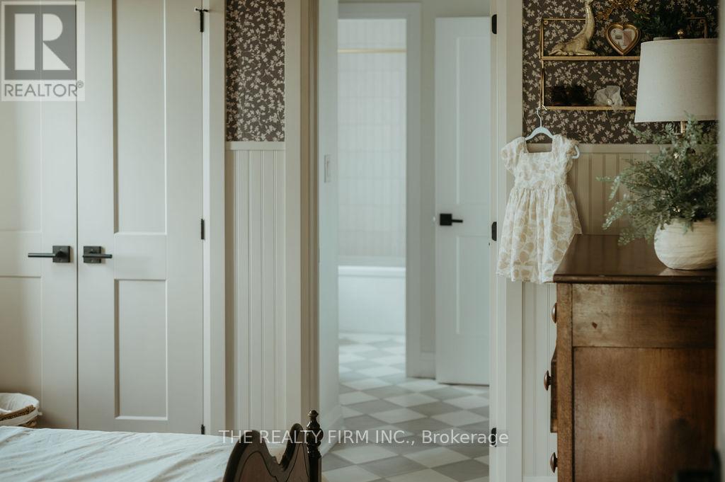 78 Optimist Drive, Southwold, Ontario  N5P 0G3 - Photo 34 - X12410630
