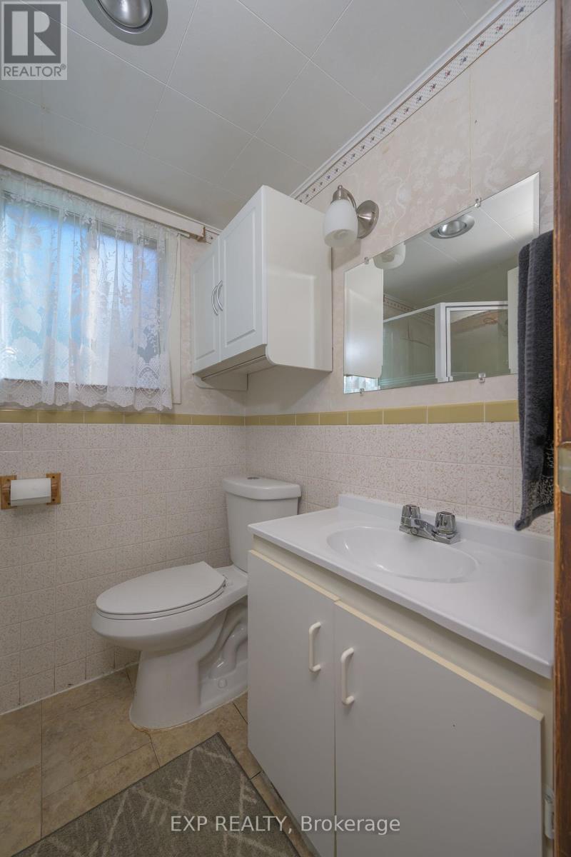 289 Fairhaven Circle, London East, Ontario  N5W 1E4 - Photo 23 - X12410664
