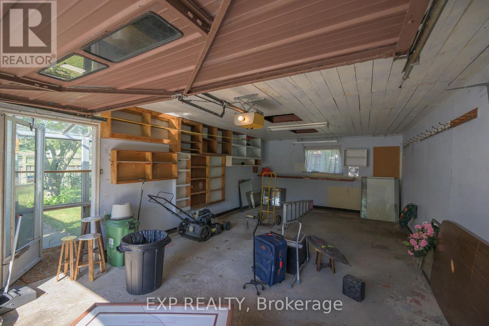 289 Fairhaven Circle, London East, Ontario  N5W 1E4 - Photo 25 - X12410664