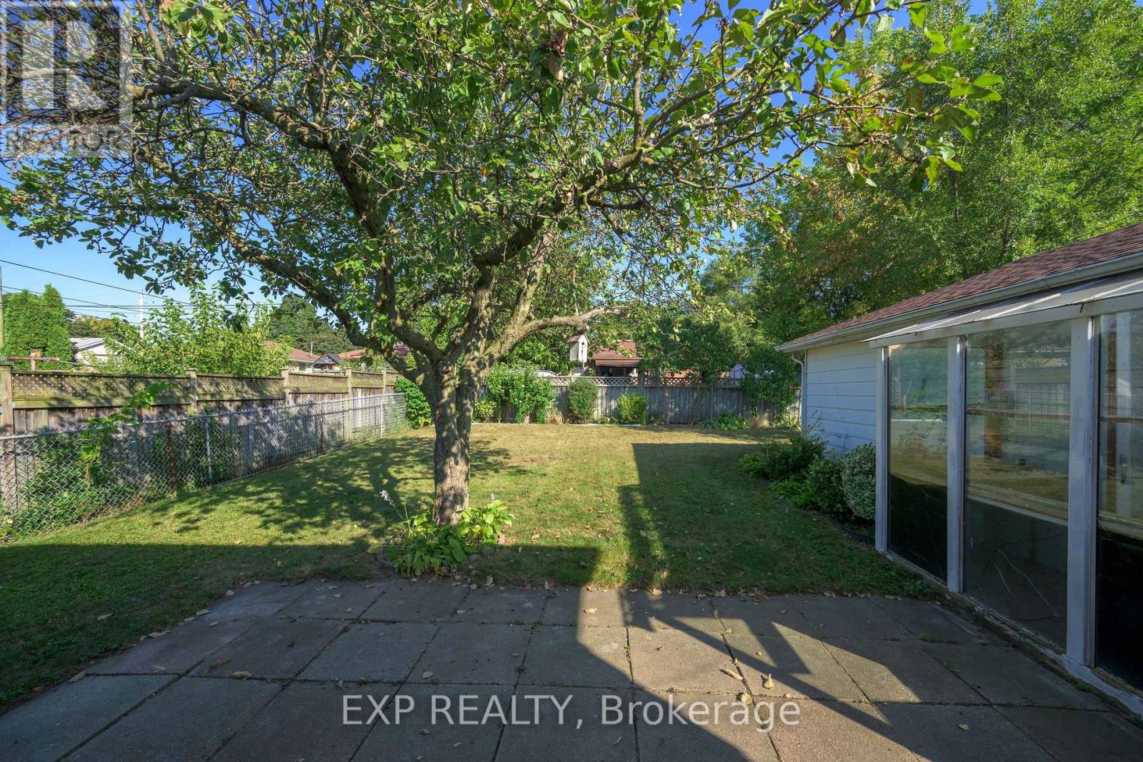 289 Fairhaven Circle, London East, Ontario  N5W 1E4 - Photo 30 - X12410664