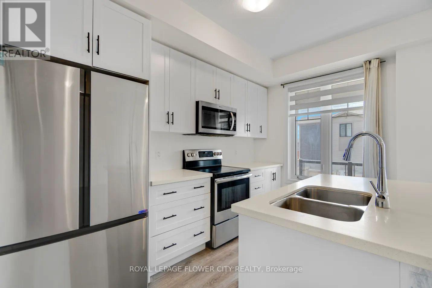 91 - 10 Birmingham Drive, Cambridge, Ontario  N1R 0C6 - Photo 14 - X12410521