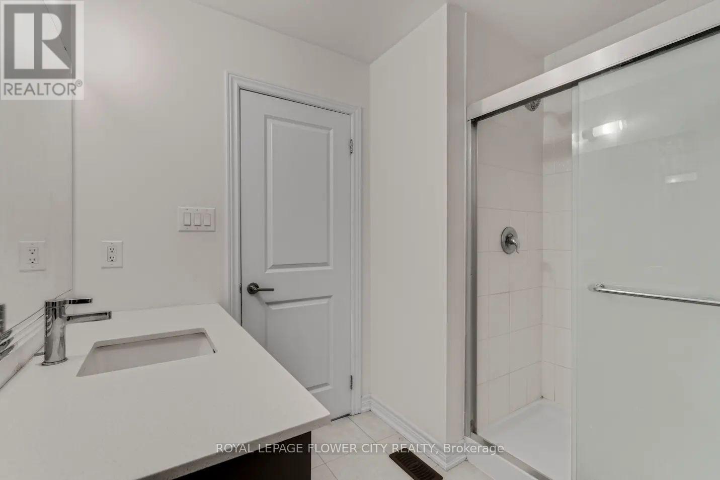 91 - 10 Birmingham Drive, Cambridge, Ontario  N1R 0C6 - Photo 28 - X12410521