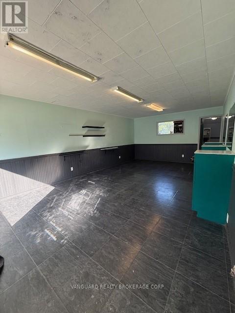 1803 4th Avenue W, Owen Sound, Ontario  N4K 4X9 - Photo 10 - X12410566