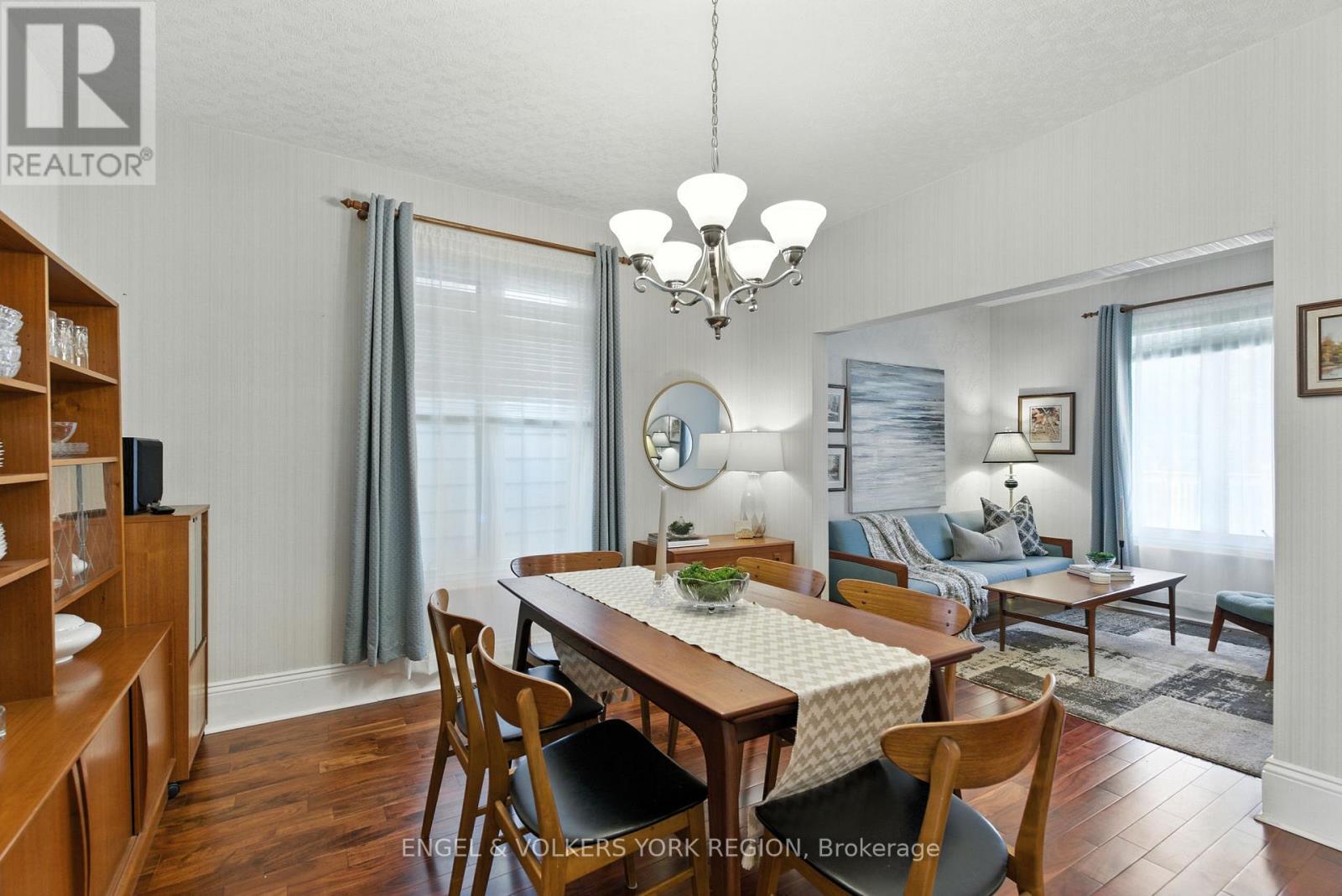 484 John Street N, Hamilton, Ontario  L8L 4R5 - Photo 6 - X12410628