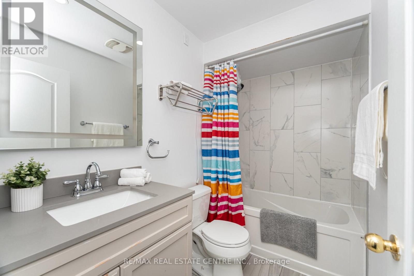 3191 Oakview Road, Mississauga, Ontario  L5N 7N9 - Photo 33 - W12409811
