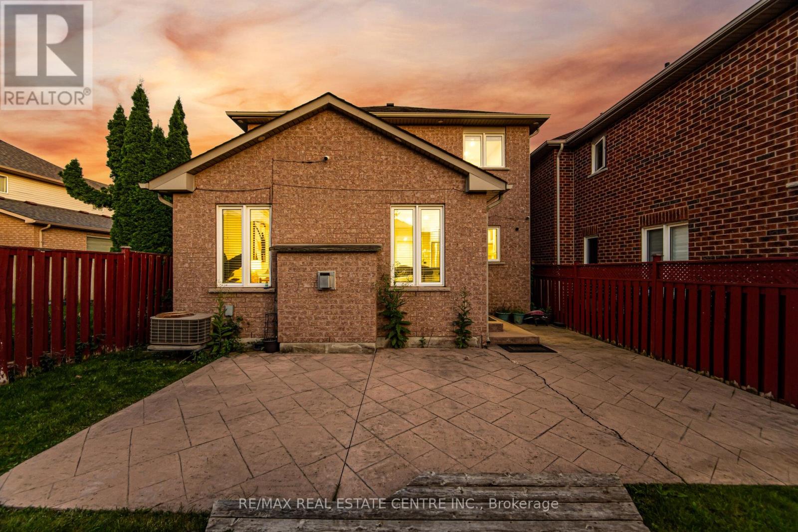 3191 Oakview Road, Mississauga, Ontario  L5N 7N9 - Photo 40 - W12409811