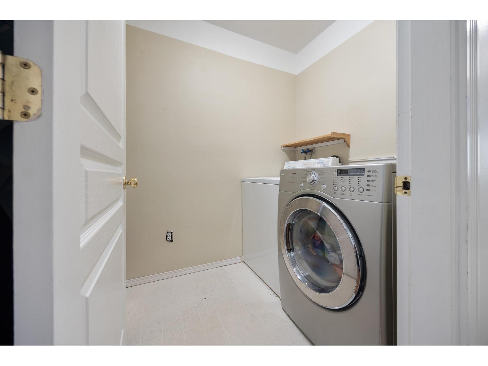 211 33478 Roberts Avenue, Abbotsford, British Columbia  V2S 8E1 - Photo 23 - R3049036