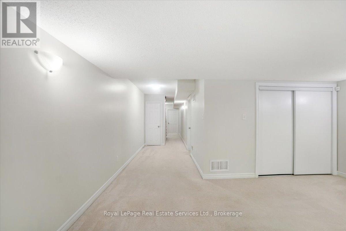 22 - 233 Duskywing Way, Oakville, Ontario  L6L 0C5 - Photo 40 - W12402975