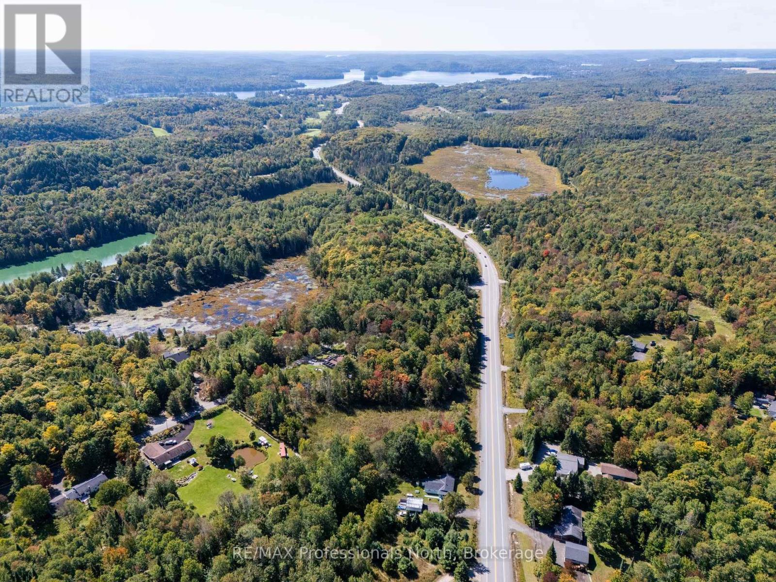 1671 Hwy 60 Highway, Huntsville, Ontario  P1H 1A2 - Photo 43 - X12400081