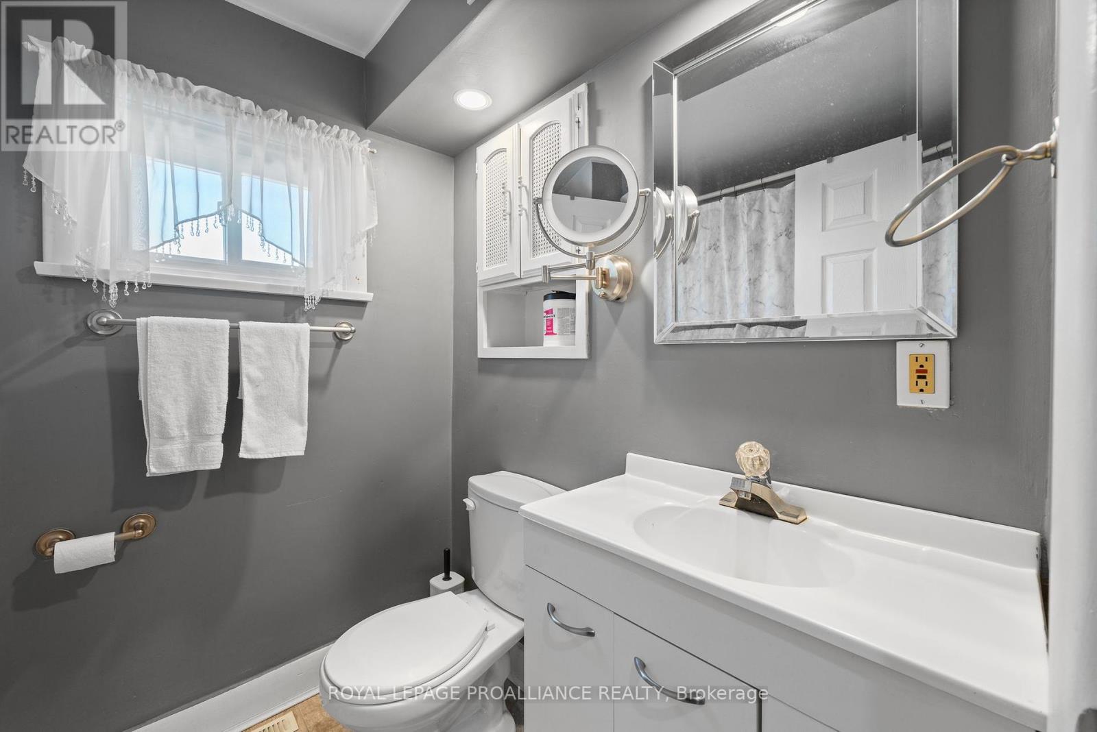 4140 Shannonville Road, Centre Hastings, Ontario  K8N 4Z6 - Photo 15 - X12410045