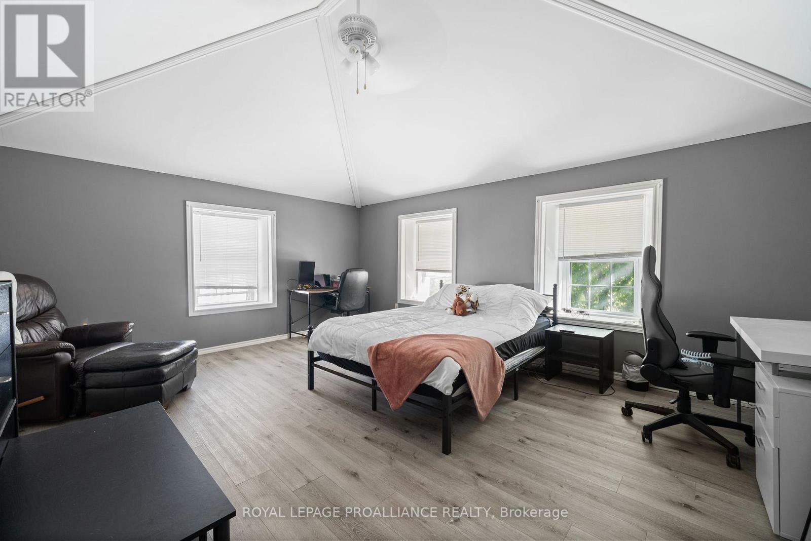 4140 Shannonville Road, Centre Hastings, Ontario  K8N 4Z6 - Photo 11 - X12410045