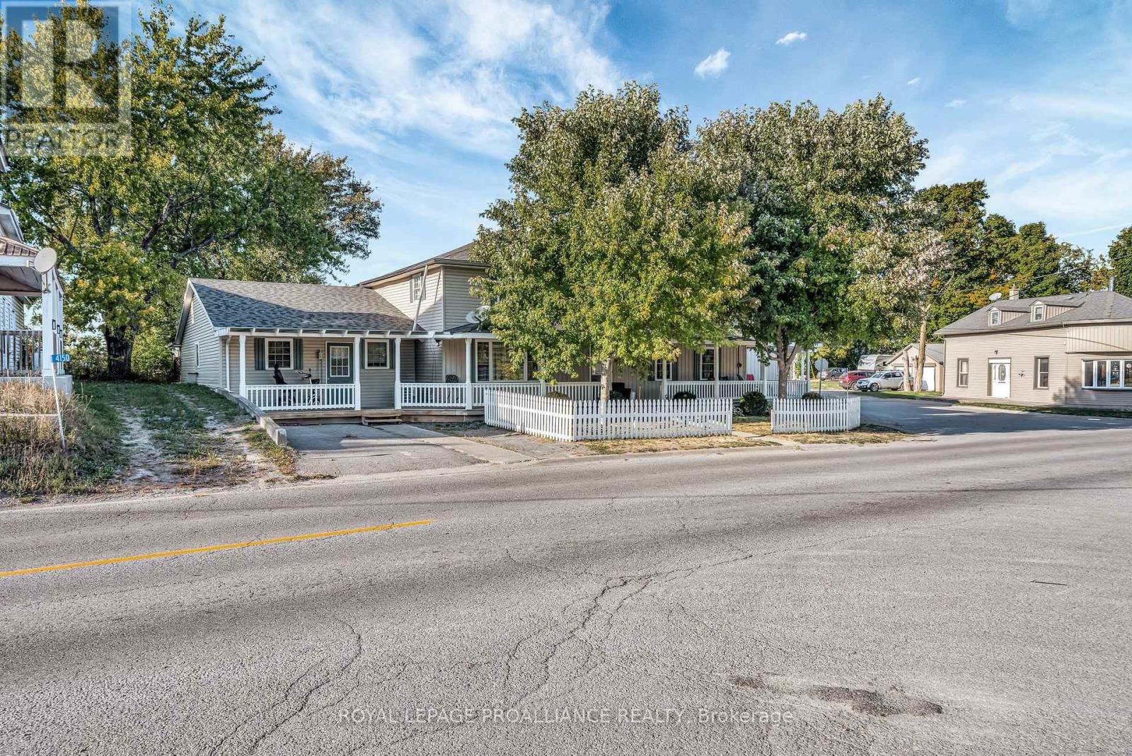 4140 Shannonville Road, Centre Hastings, Ontario  K8N 4Z6 - Photo 2 - X12410045