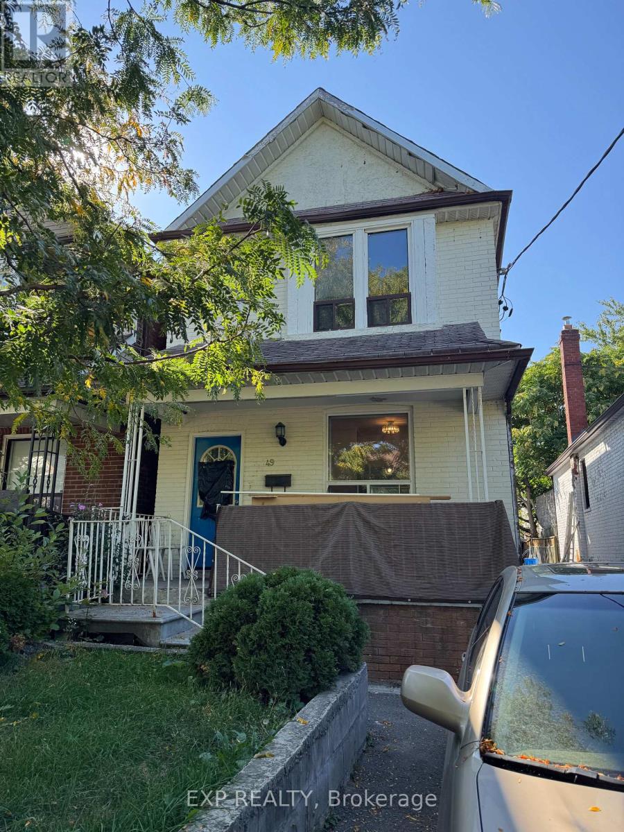 49 HOLLAND PARK AVENUE, Toronto, Ontario