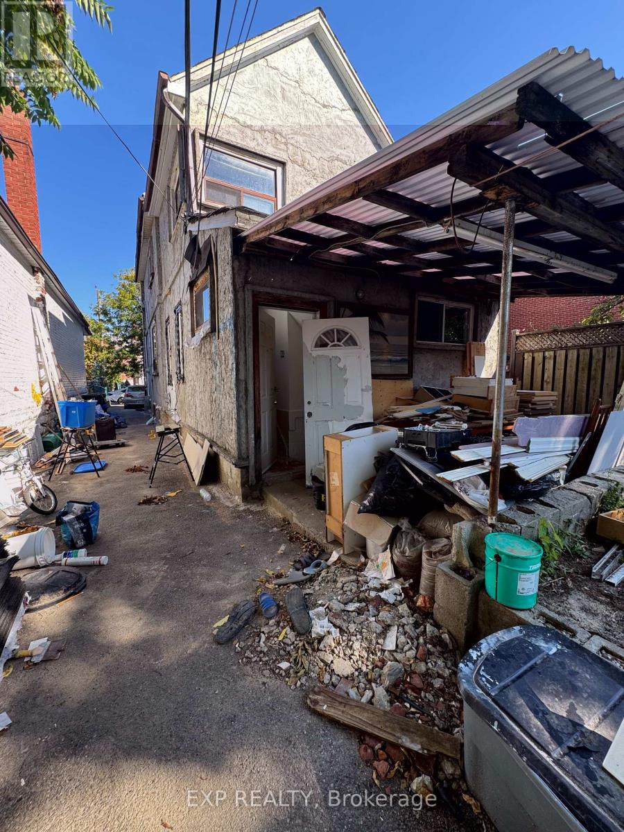 49 Holland Park Avenue, Toronto, Ontario  M6C 1M2 - Photo 4 - C12410654