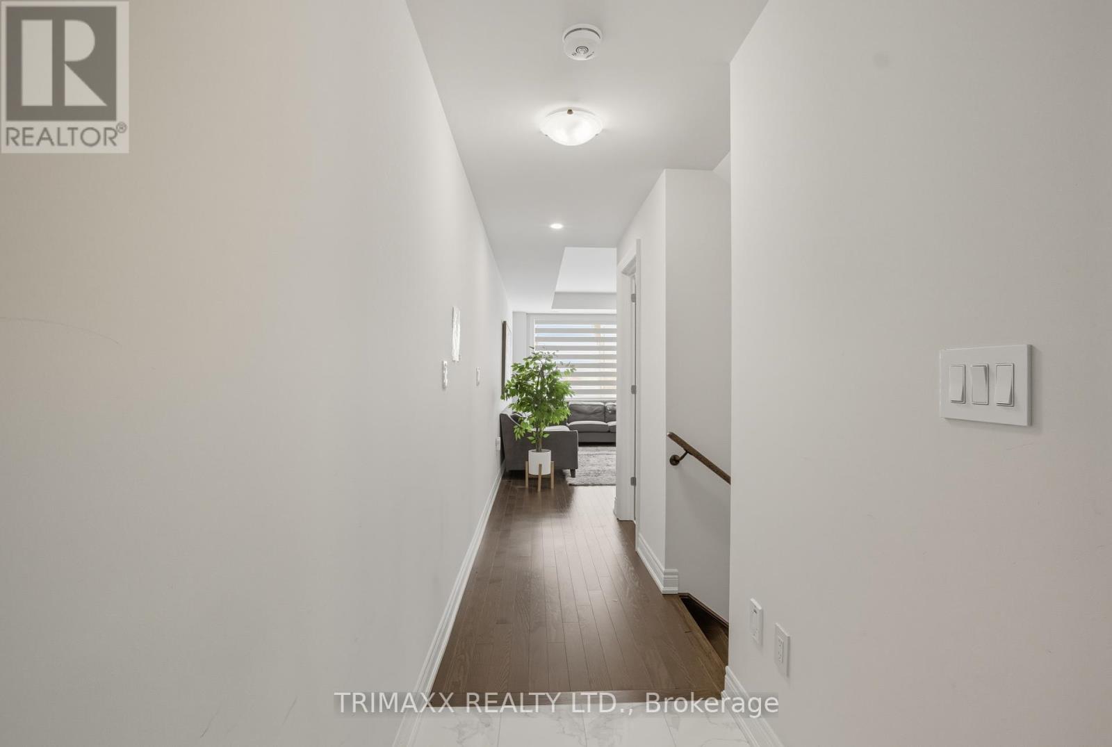 389 Inspire Boulevard, Brampton, Ontario  L6R 4E4 - Photo 12 - W12389819