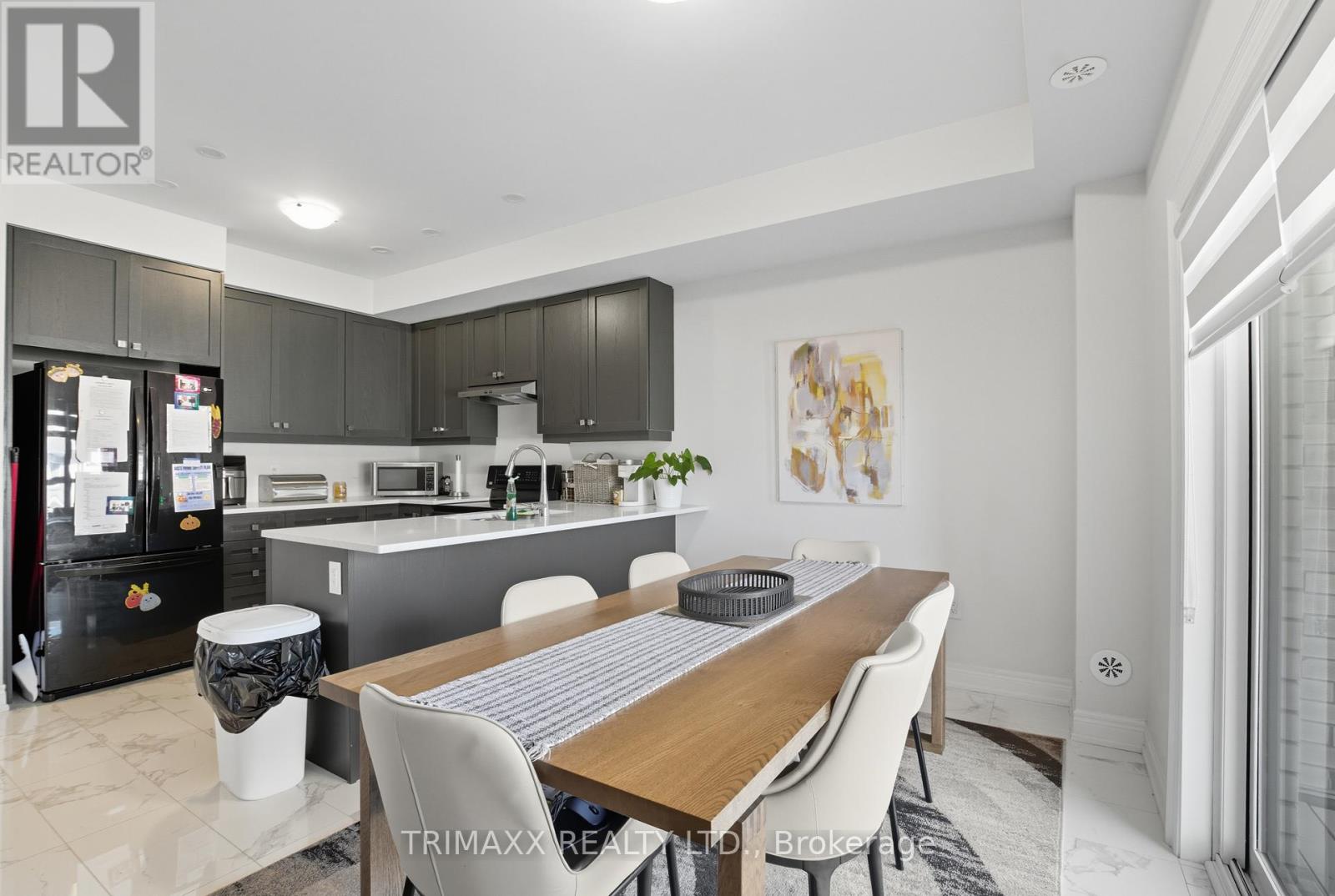 389 Inspire Boulevard, Brampton, Ontario  L6R 4E4 - Photo 10 - W12389819