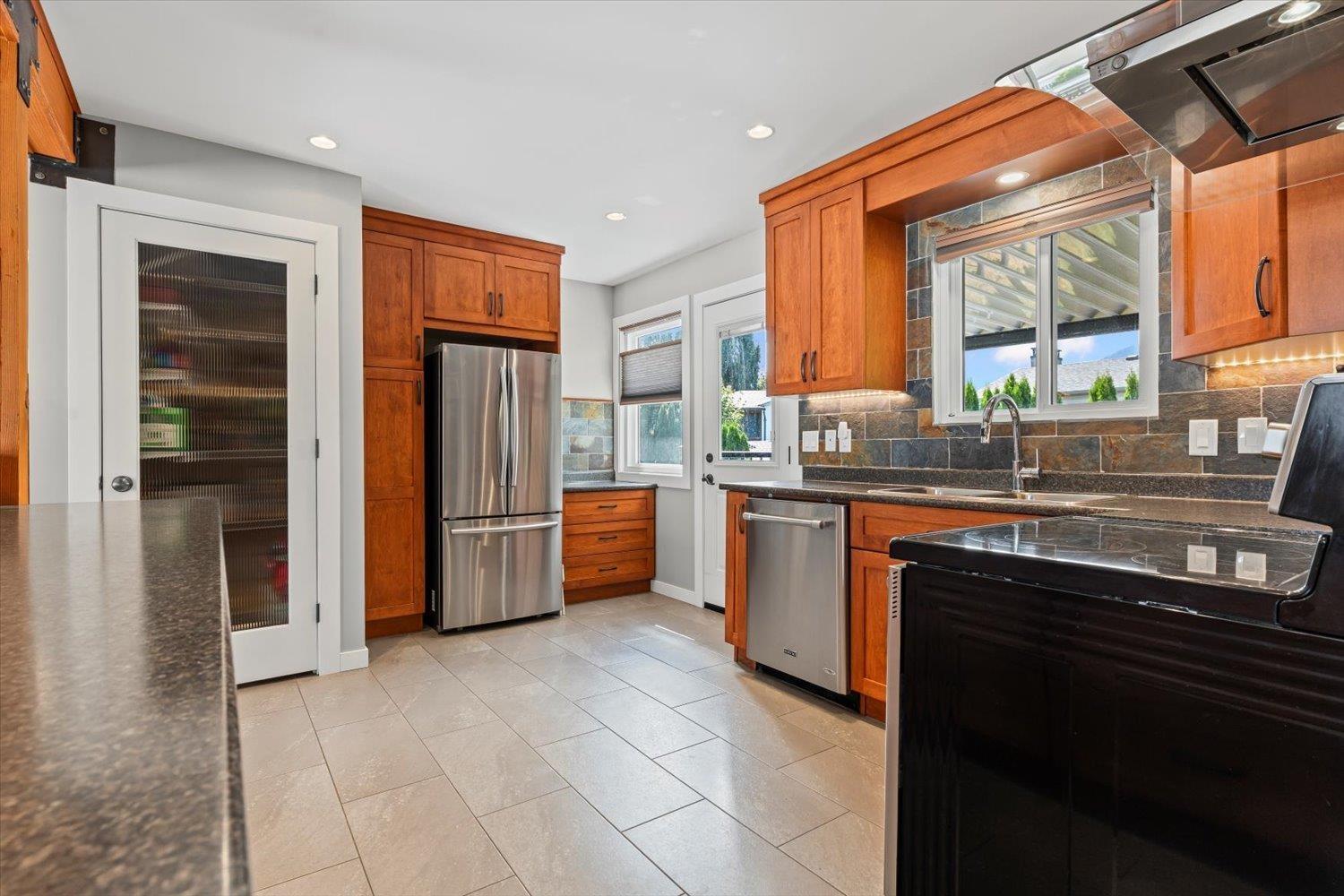 45500 Concord Avenue, Sardis South, Chilliwack, British Columbia  V2R 2N7 - Photo 13 - R3049352