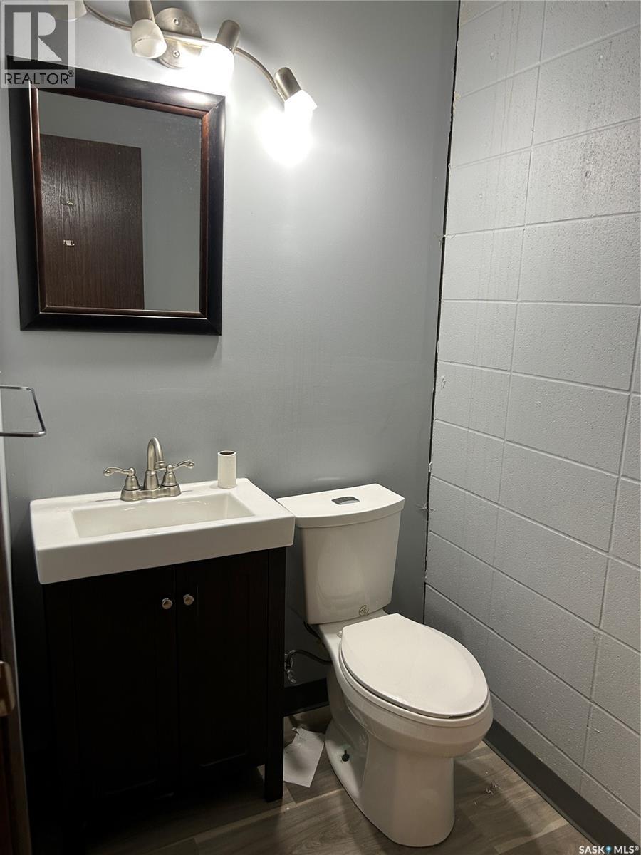 355 16th Street W, Prince Albert, Saskatchewan  S6V 3V6 - Photo 7 - SK018687