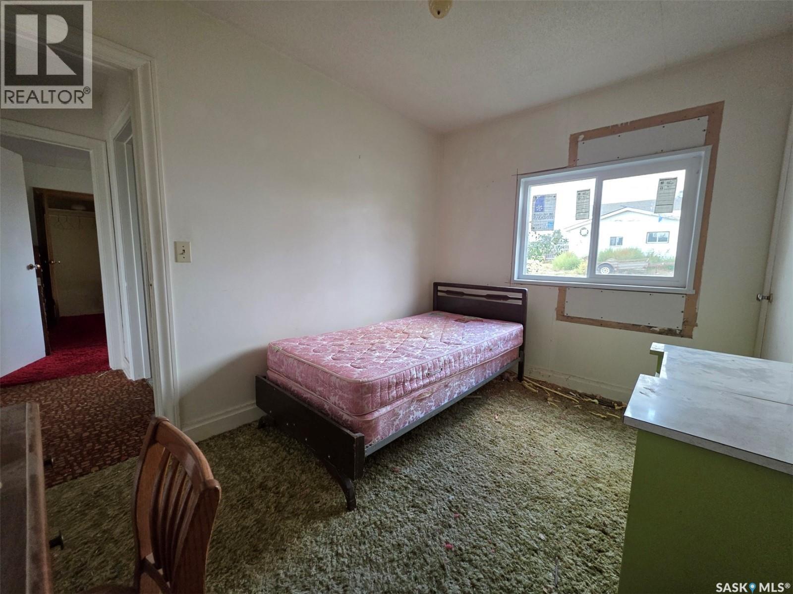 163 Wallace Street, Mankota, Saskatchewan  S0H 2W0 - Photo 9 - SK018540