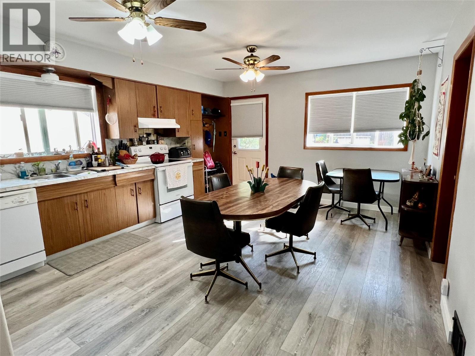 930 Milligan Avenue, Trail, British Columbia  V1R 3H7 - Photo 6 - 10363202