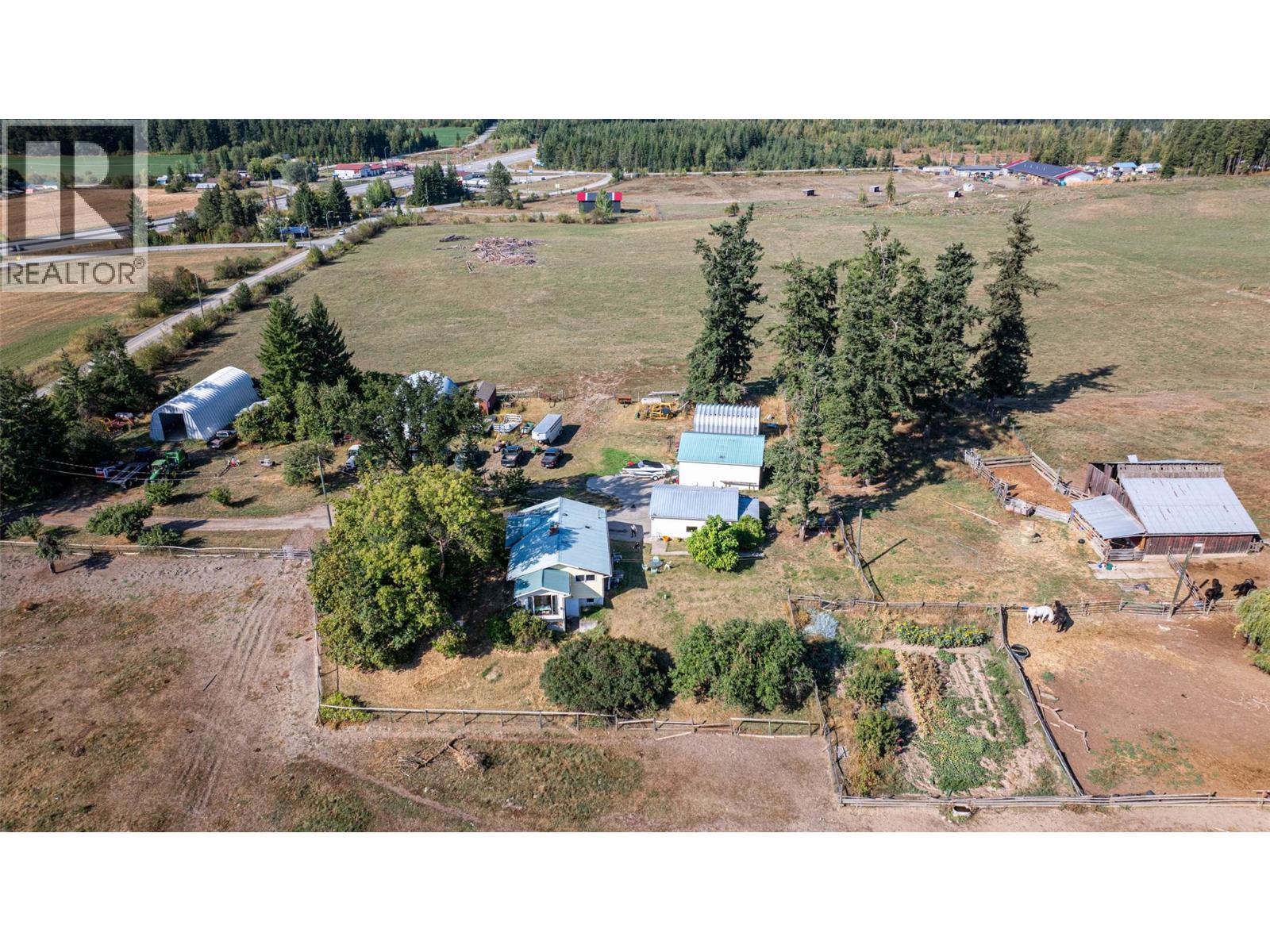 4210 White Lake Road, Tappen, British Columbia  V0E 2W1 - Photo 4 - 10362758