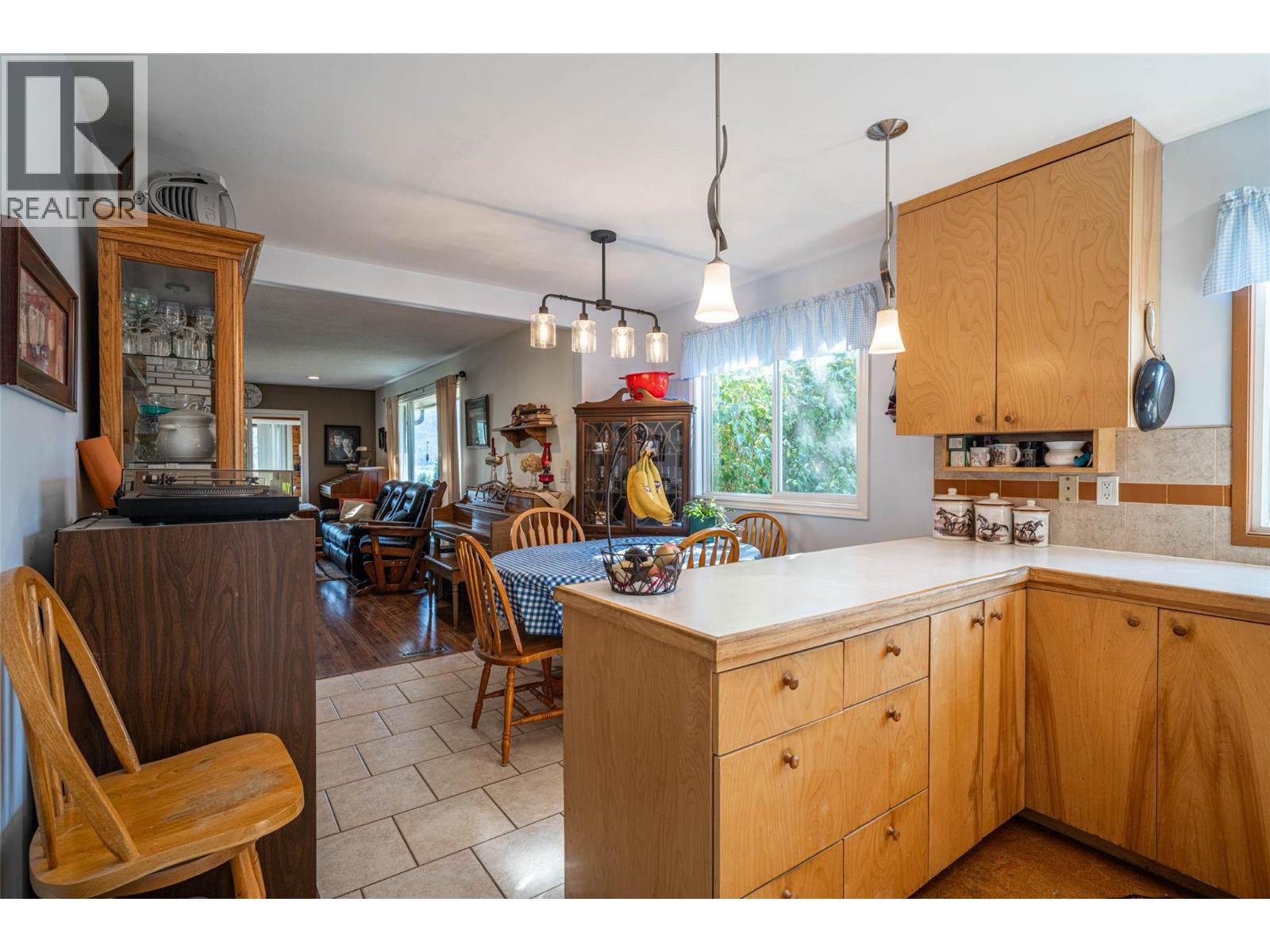4210 White Lake Road, Tappen, British Columbia  V0E 2W1 - Photo 42 - 10362758