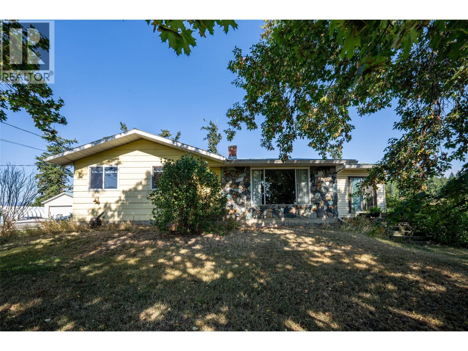 4210 White Lake Road, Tappen, British Columbia  V0E 2W1 - Photo 58 - 10362758