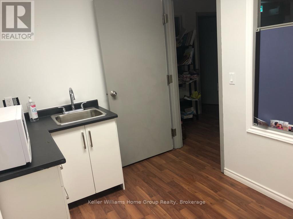 108 - 1083 Gordon Street, Guelph, Ontario  N1G 0E8 - Photo 28 - X12410681