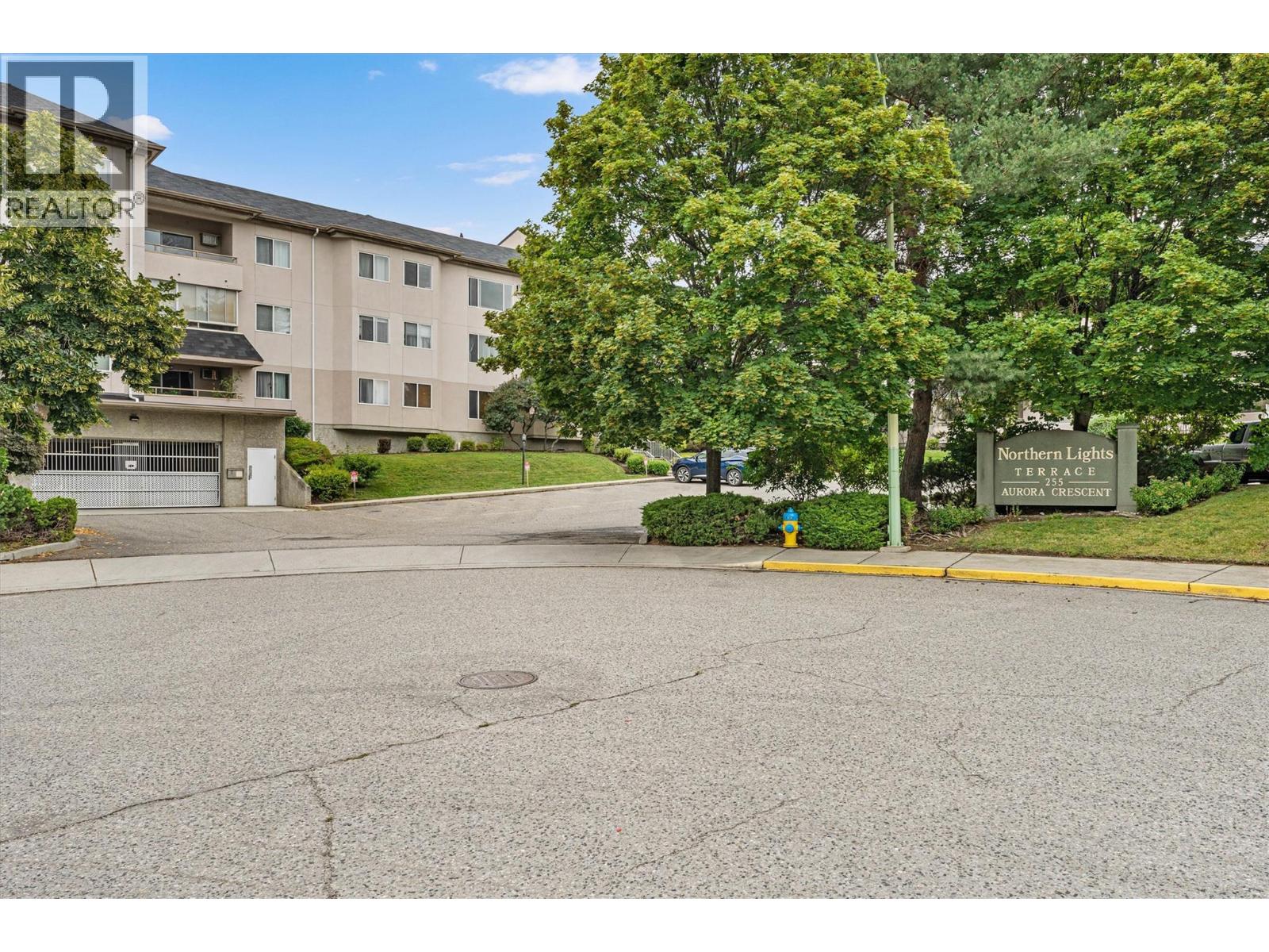 255 Aurora Crescent Unit# 210, Kelowna, British Columbia