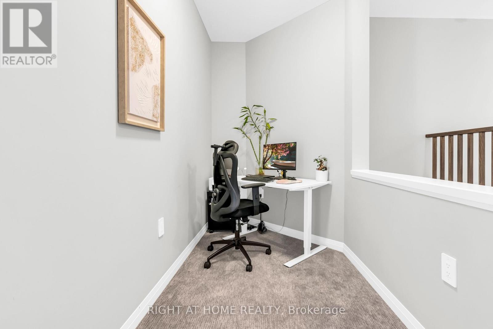 171 Rockledge Drive, Hamilton, Ontario  L0R 1P0 - Photo 18 - X12410644
