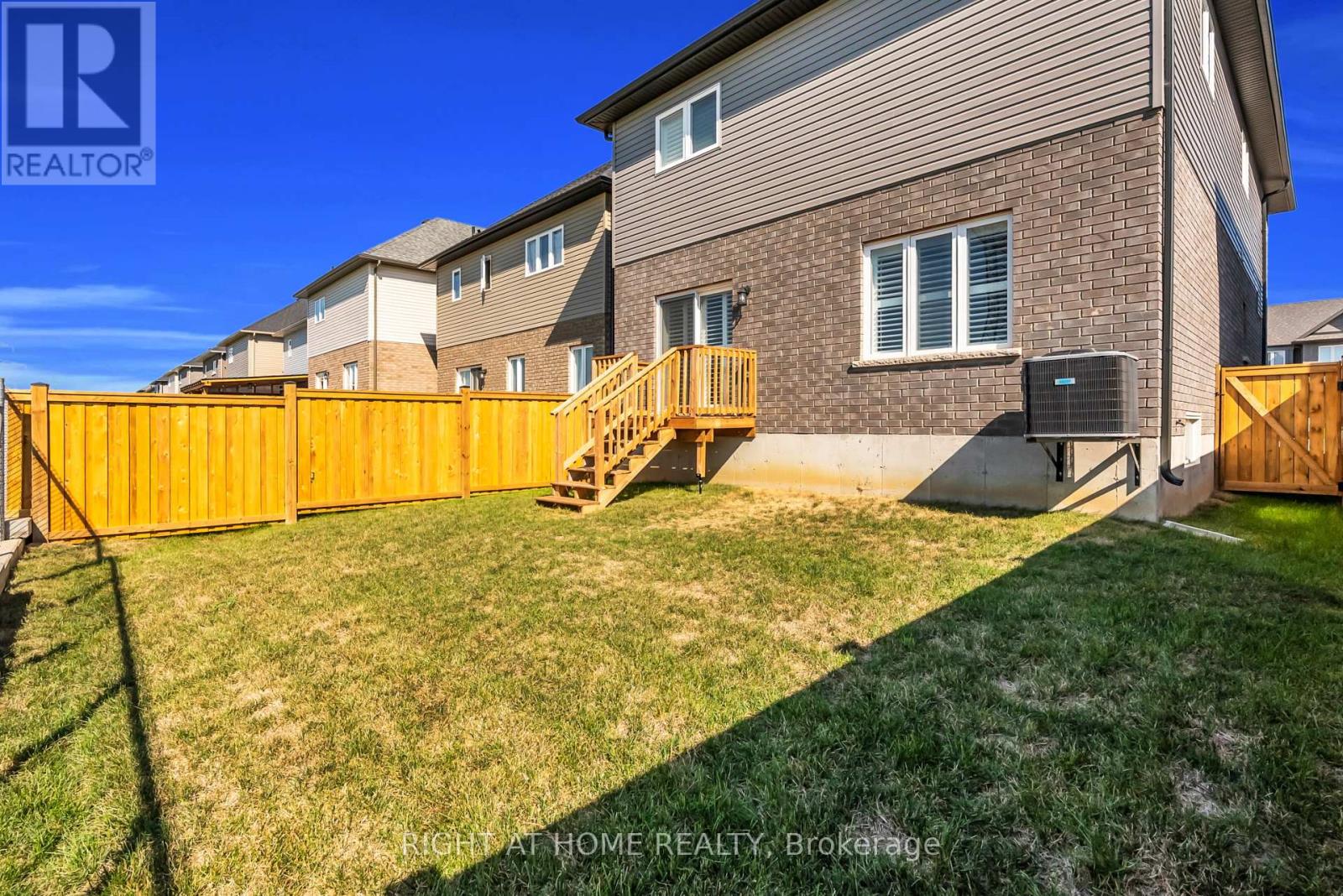 171 Rockledge Drive, Hamilton, Ontario  L0R 1P0 - Photo 31 - X12410644
