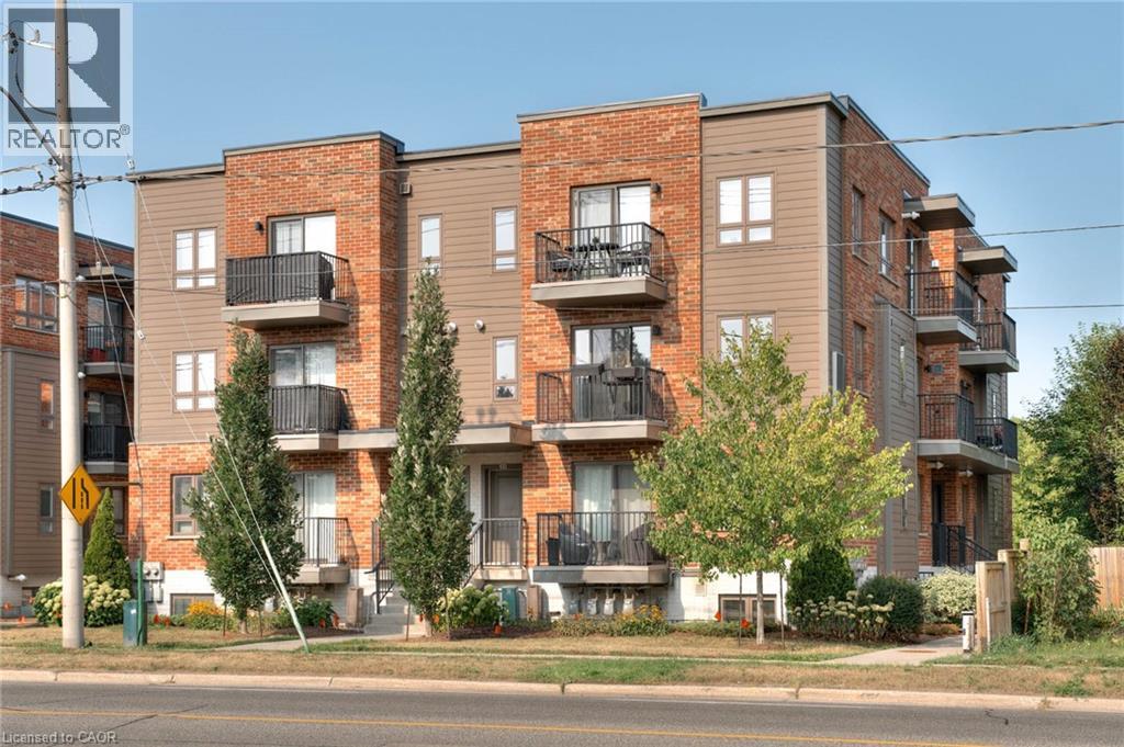 361 Lancaster Street W Unit# A14, Kitchener, Ontario  N2H 4V4 - Photo 2 - 40771081