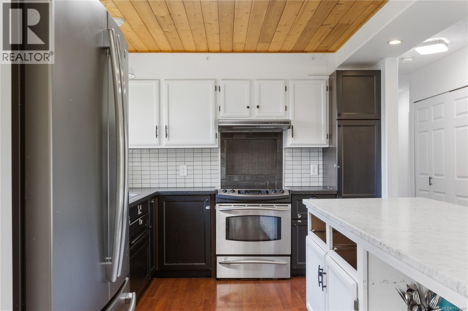 1250 22nd St, Courtenay, British Columbia  V9N 7L6 - Photo 17 - 1014169