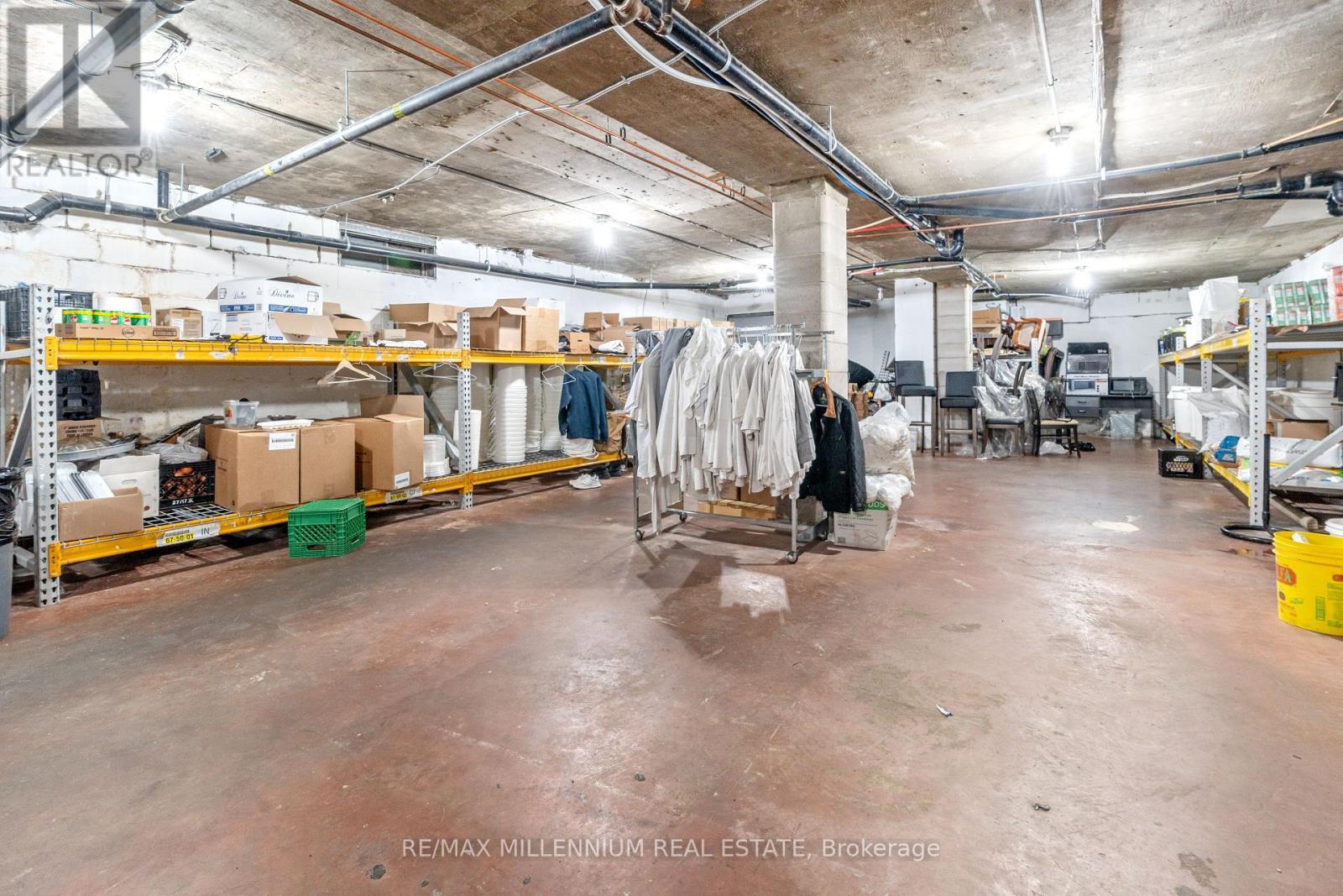 104 Cannon Street E, Hamilton (Beasley), Ontario  L8L 2A3 - Photo 6 - X12408781