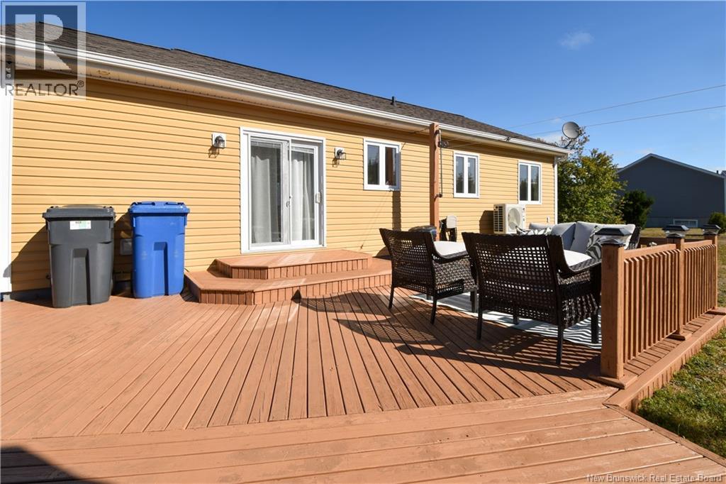 700 Isabelle, Tracadie, New Brunswick  E1X 2J1 - Photo 3 - NB126813